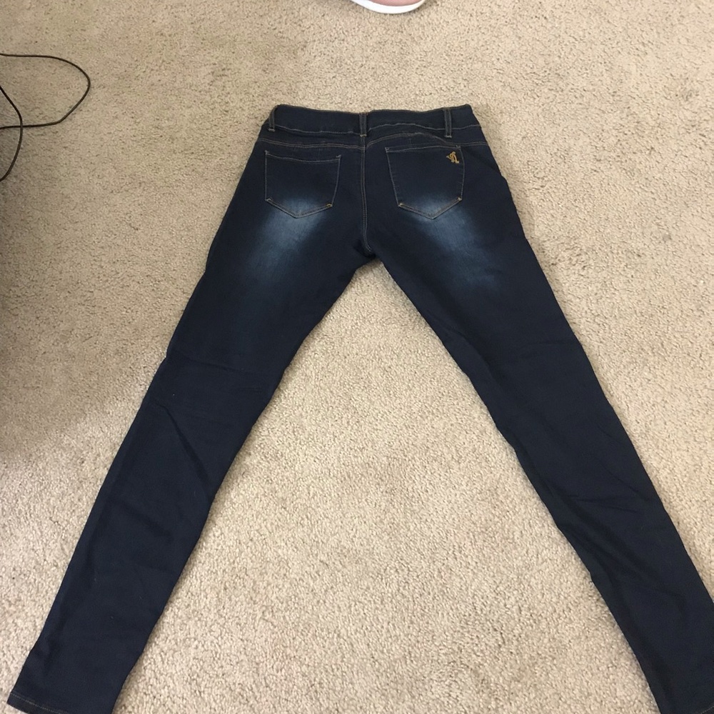 Jeans - Picture 2 of 4